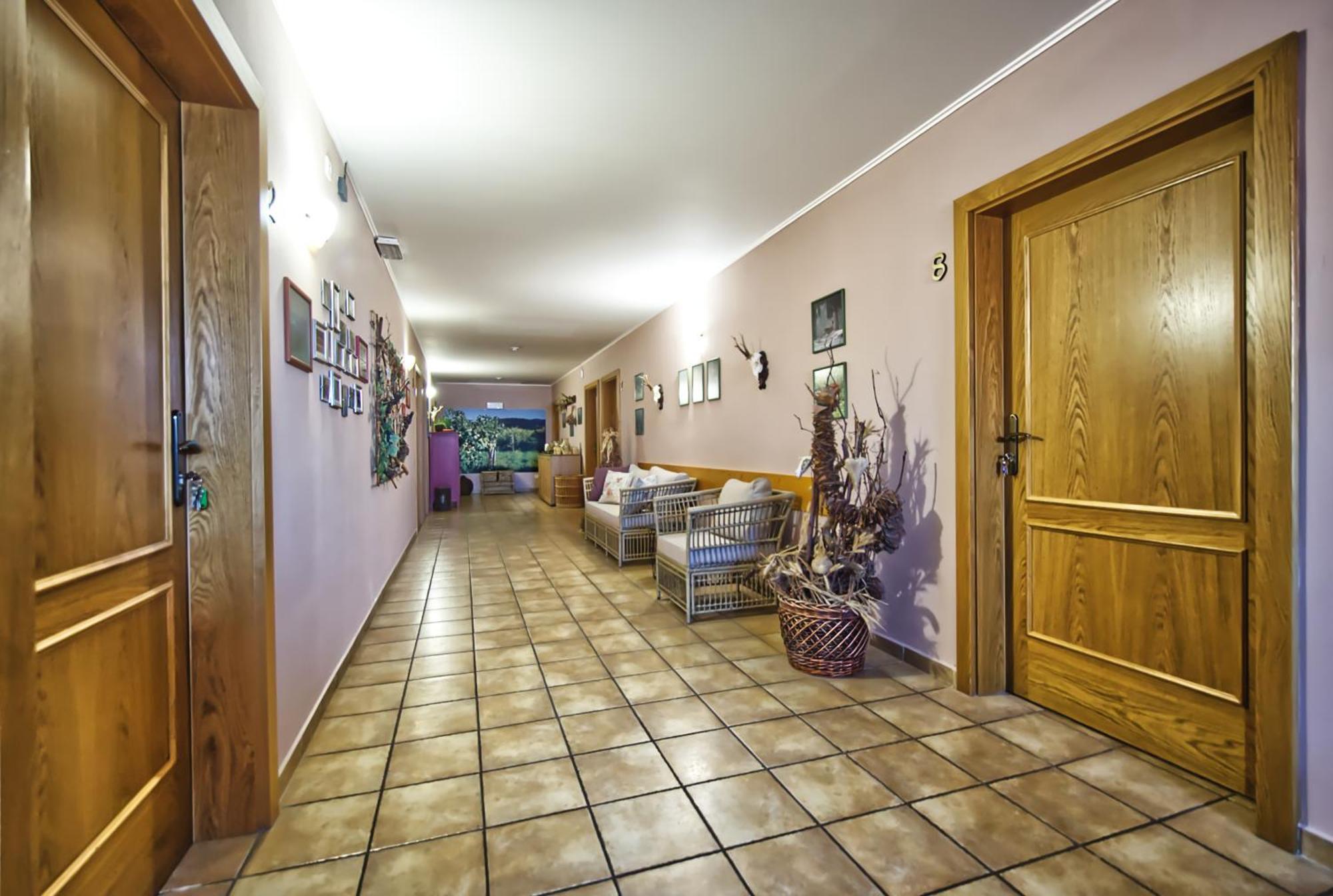 Penzion Vinarstvi Cervinka Horni Vestonice Exterior photo